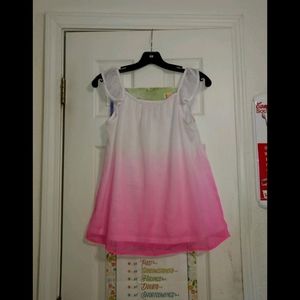 Super cute sleeveless top by Epic Threads.